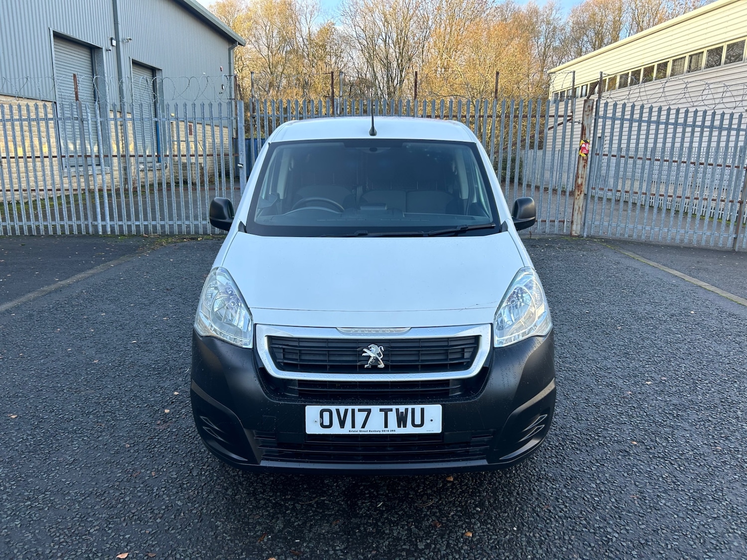 Used Peugeot Partner 2017 for sale - 76735688: Photo 2