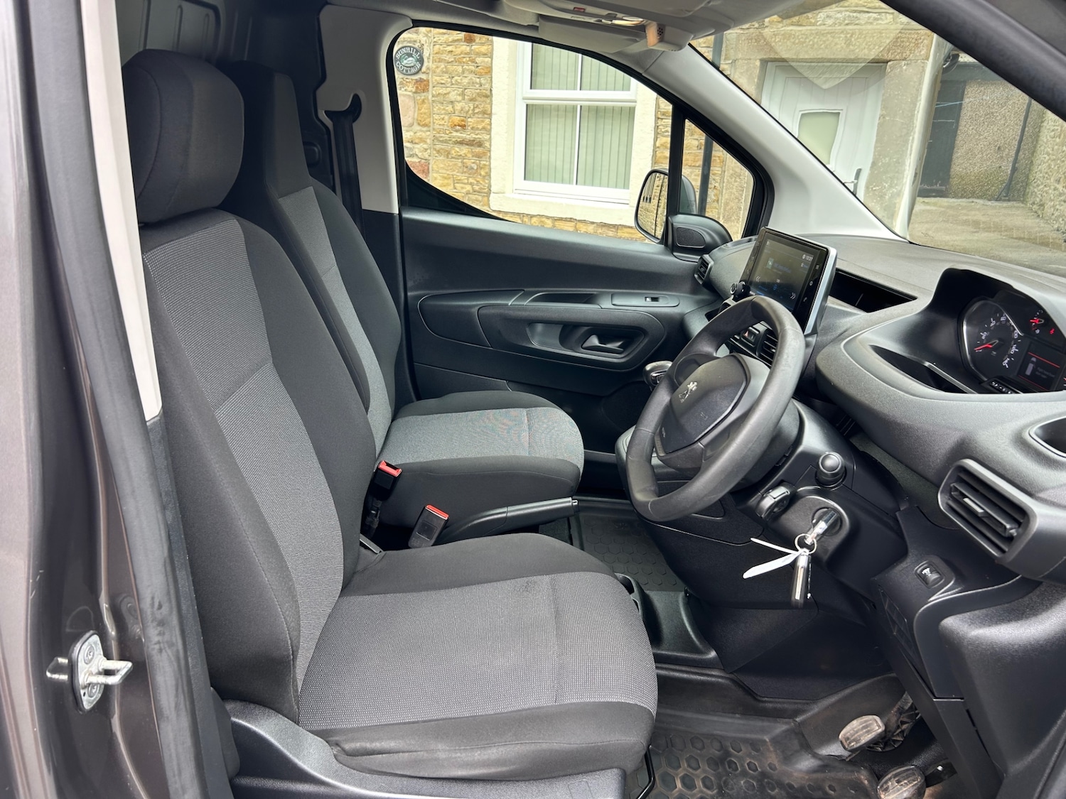 Used Peugeot Partner 2023 for sale - 78000624: Photo 8