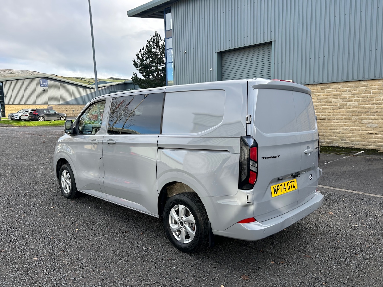 Used Ford Transit Custom 2024 for sale - 76626074: Photo 4