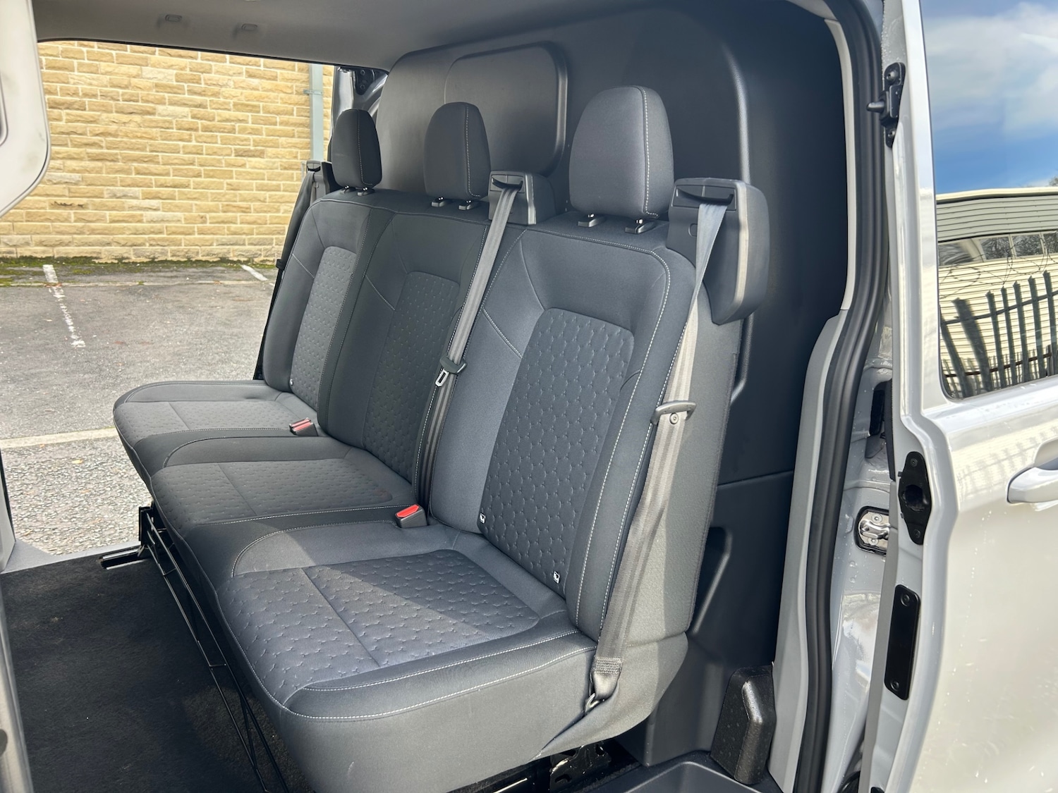 Used Ford Transit Custom 2024 for sale - 76626074: Photo 9