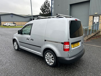 Used Volkswagen Caddy 2013 for sale - 77271054: Photo