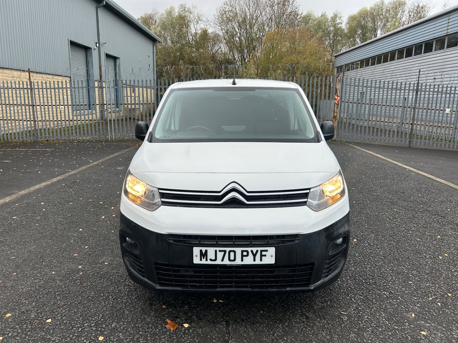 Used Citroen Berlingo 2020 for sale - 76567879: Photo 2