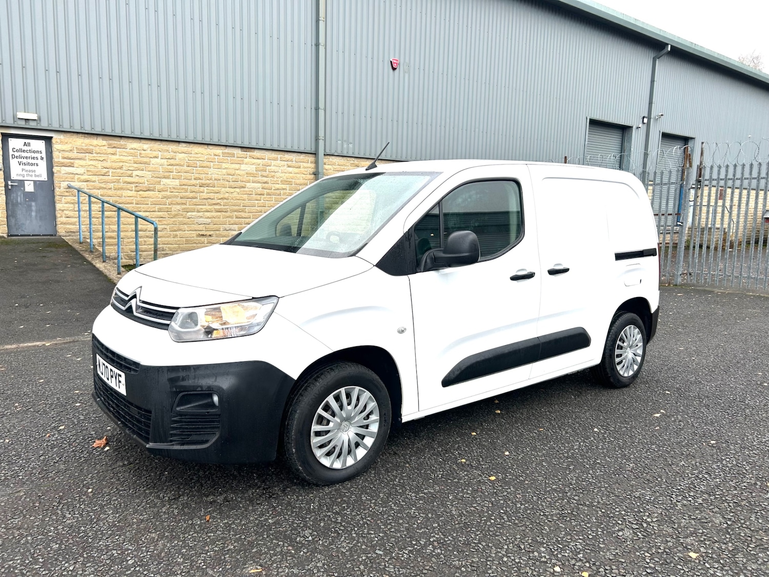 Used Citroen Berlingo 2020 for sale - 76567879: Photo 3
