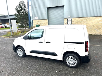 Used Citroen Berlingo 2020 for sale - 76567879: Photo