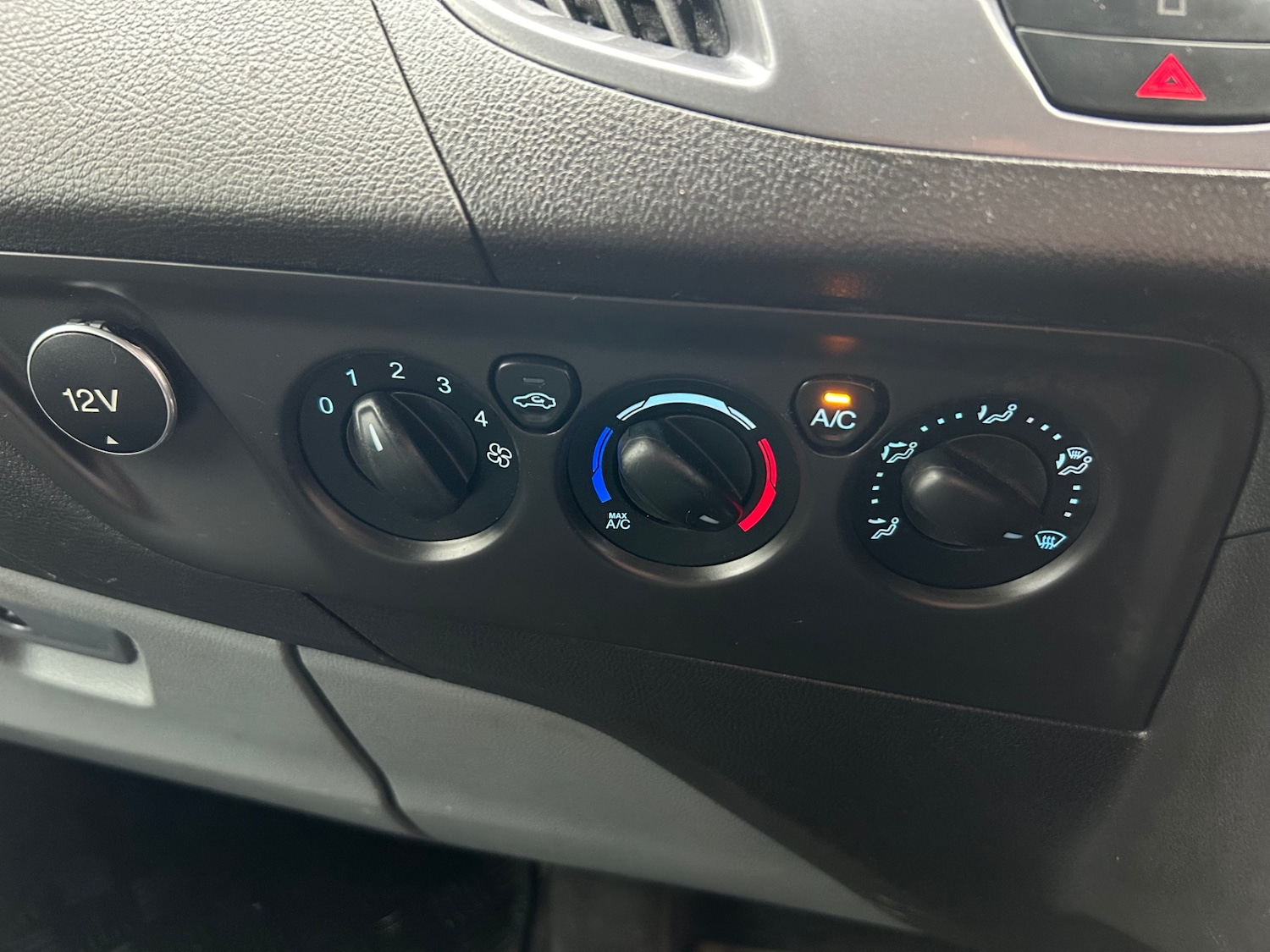 Used Ford Transit Custom 2015 for sale - 76626021: Photo 12