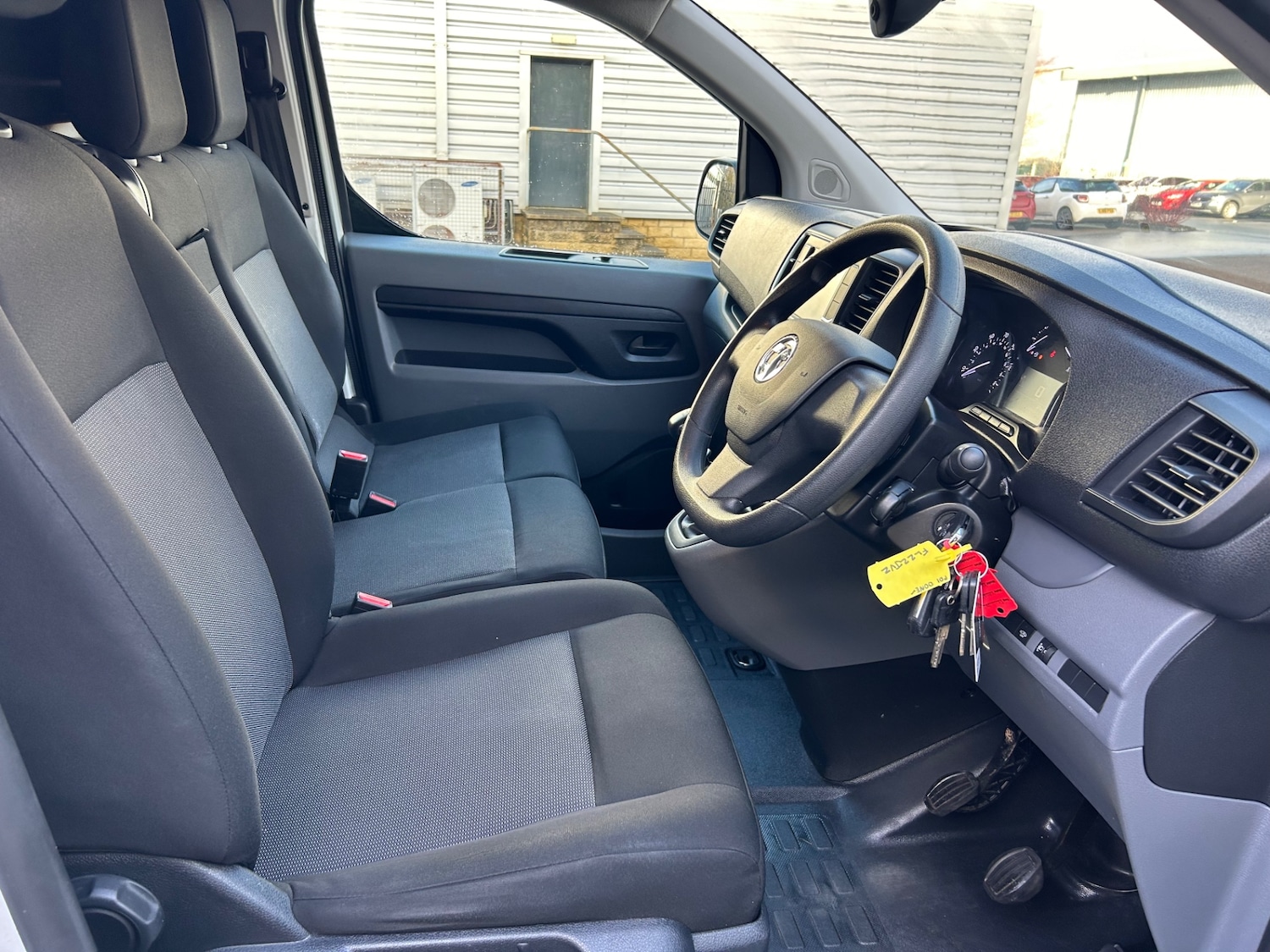 Used Vauxhall Vivaro 2022 for sale - 76892594: Photo 8