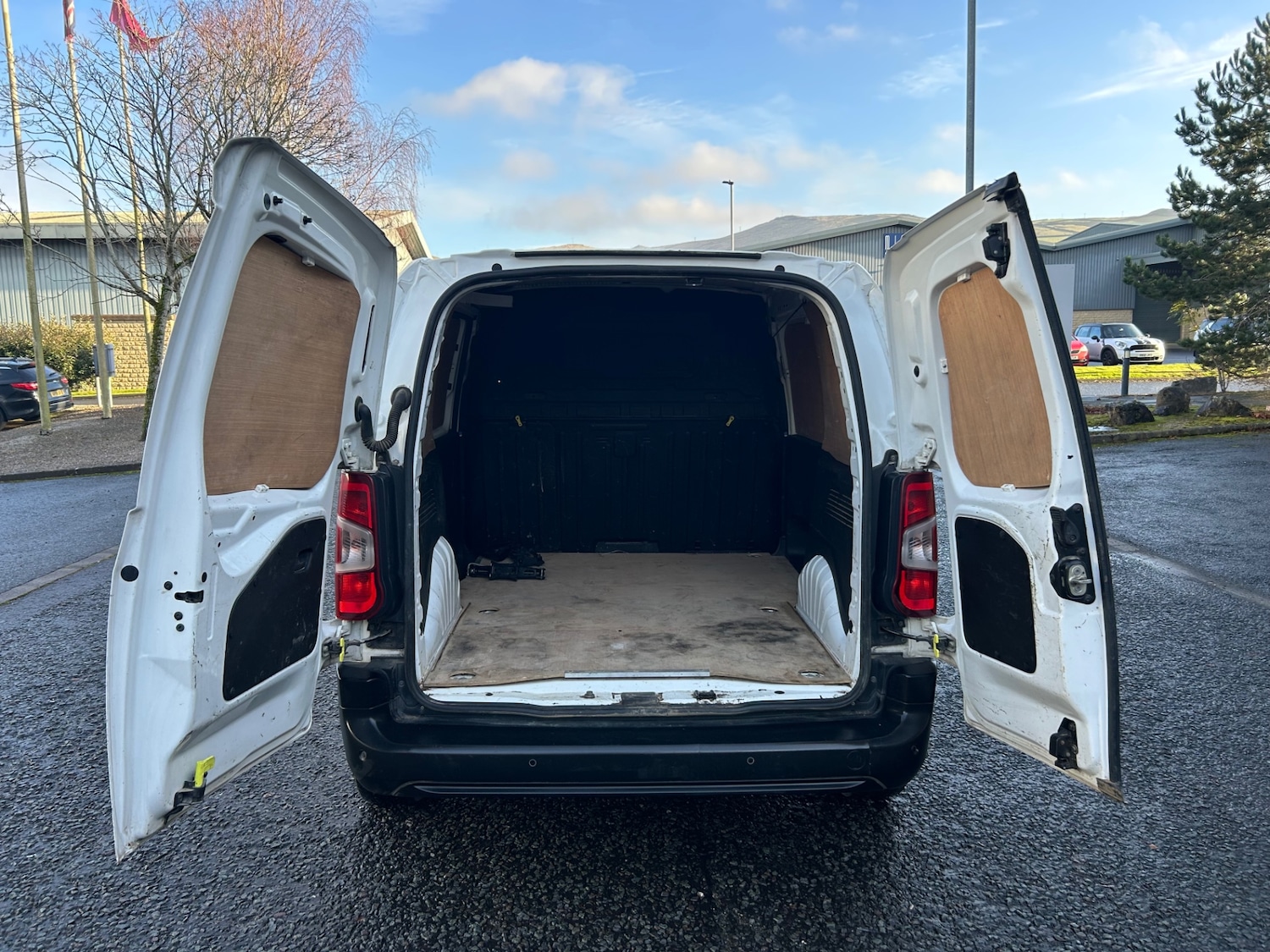 Used Citroen Berlingo 2020 for sale - 77207510: Photo 7