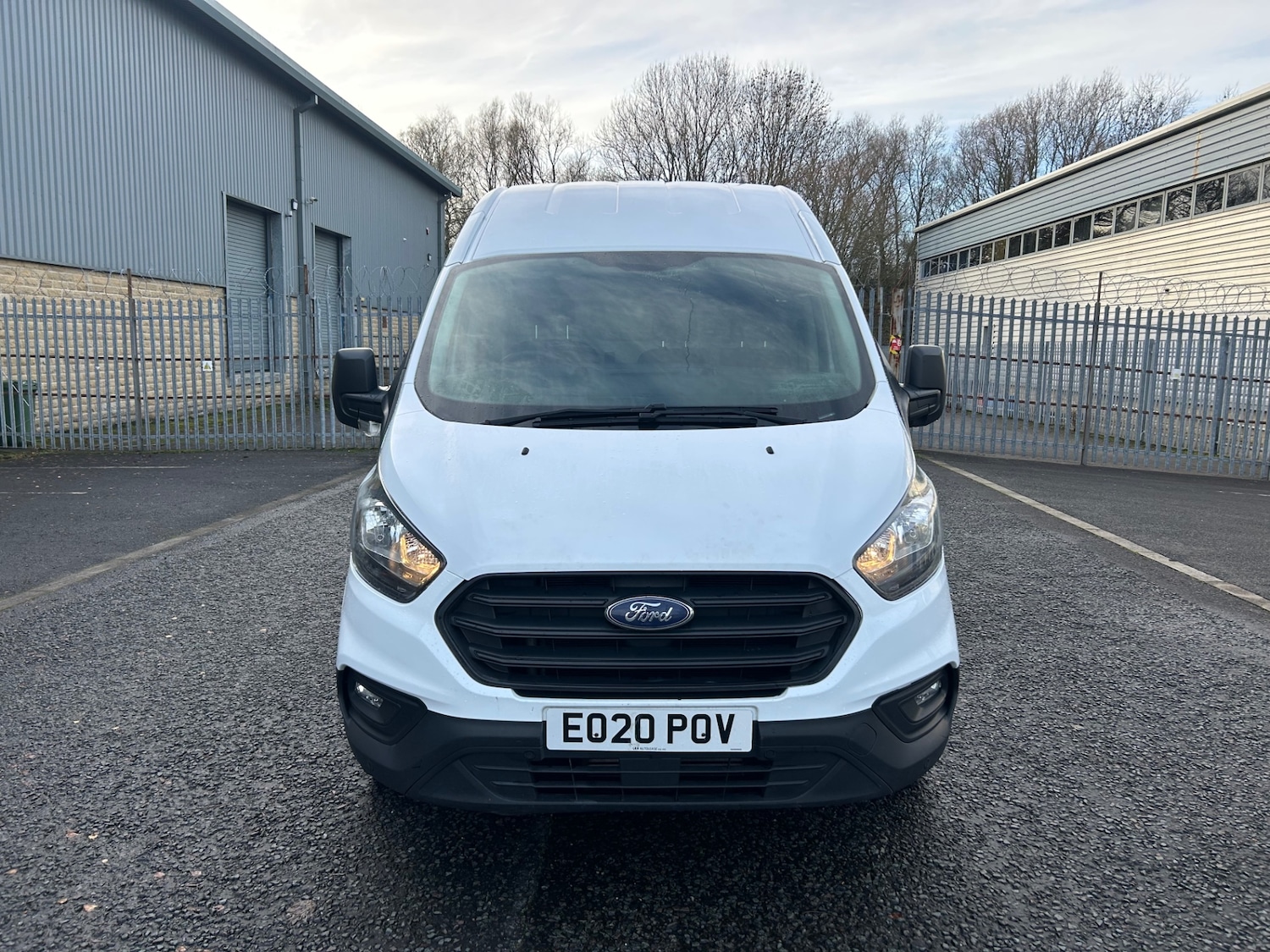 Used Ford Transit Custom 2020 for sale - 76958388: Photo 2