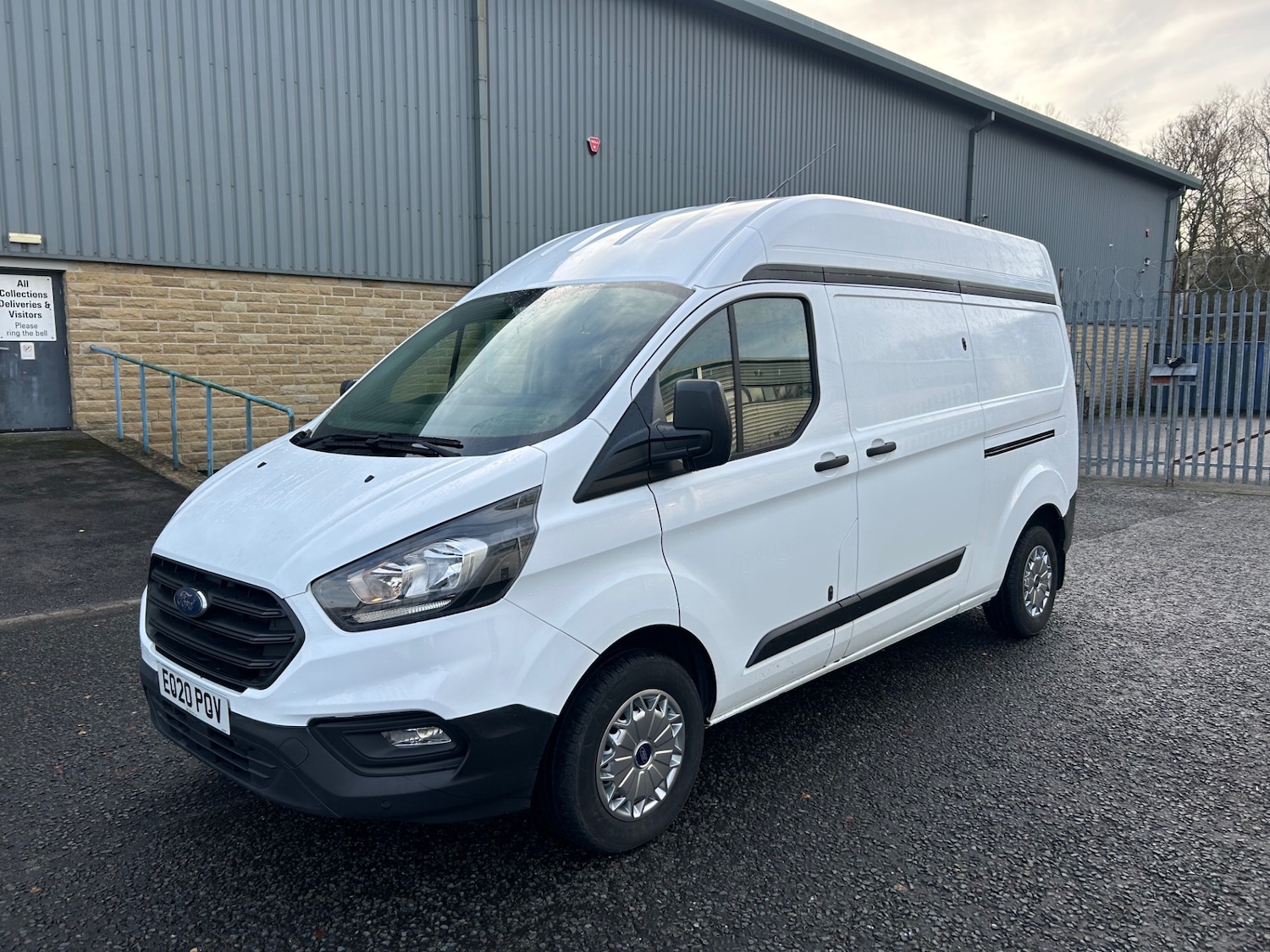Used Ford Transit Custom 2020 for sale - 76958388: Photo 3