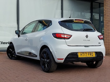 Used Renault Clio 2017 for sale - 76225782: Photo 3