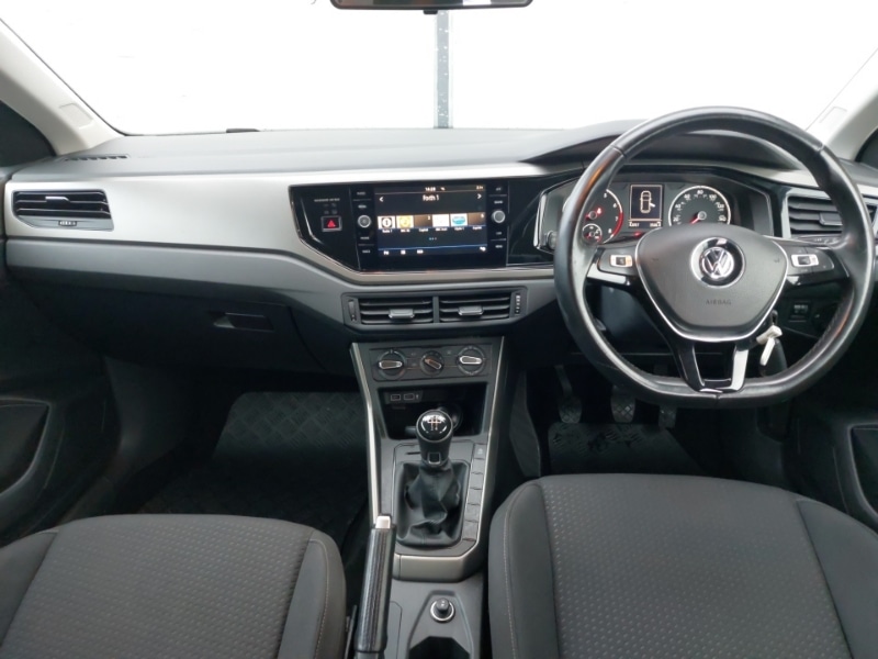 Used Volkswagen Polo 2018 for sale - 77606126: Photo 2