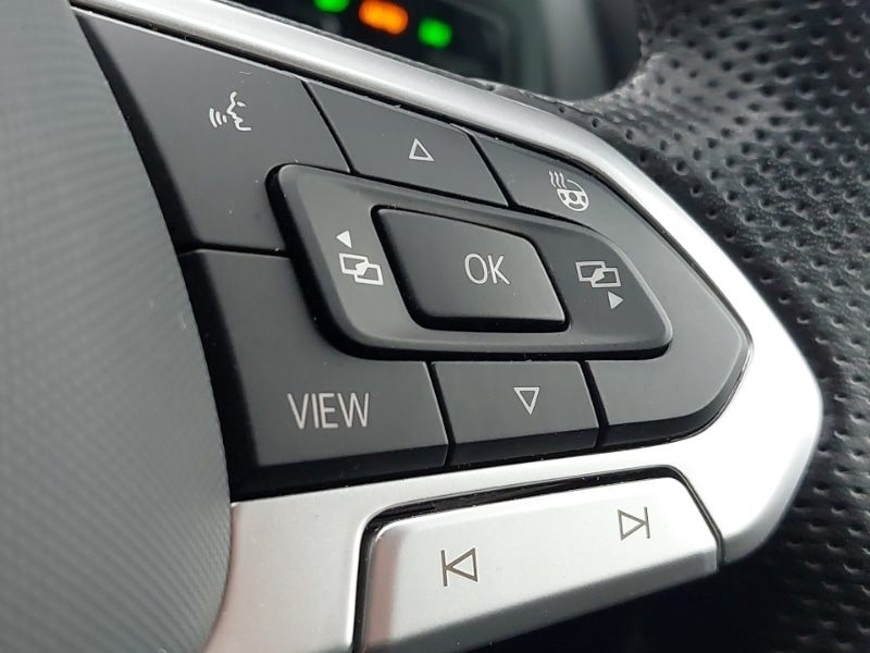 Used Volkswagen Golf 2024 for sale - 77114786: Photo 15