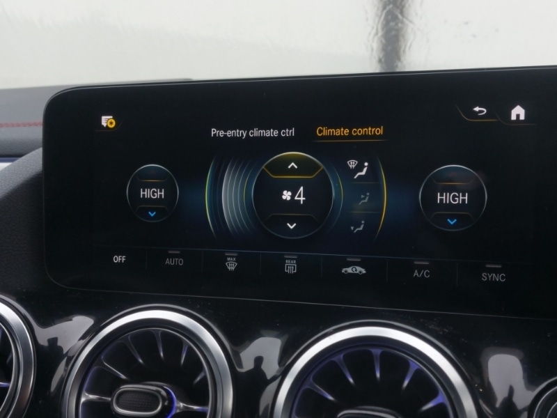 Used Mercedes-Benz EQA 2022 for sale - 77126220: Photo 11