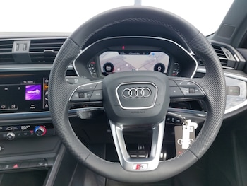 Used Audi Q3 2025 for sale - 75562514: Photo