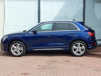 Used Audi Q3 2025 for sale - 75562514: Photo