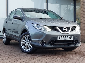 Used Nissan Qashqai 2016 for sale - 76982980: Photo