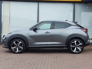 Used Nissan Juke 2022 for sale - 77105311: Photo