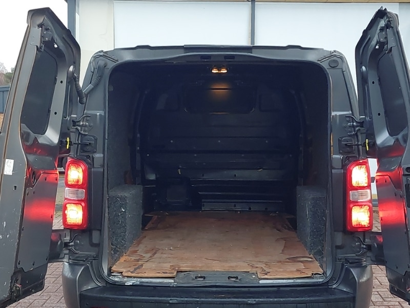 Used Vauxhall Vivaro 2021 for sale - 76932386: Photo 8