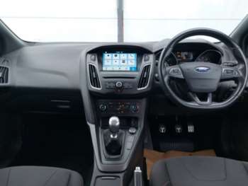 Used Ford Focus 2017 for sale - 74976808: Photo