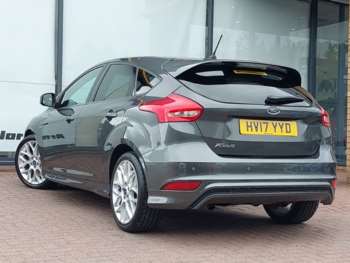 Used Ford Focus 2017 for sale - 74976808: Photo