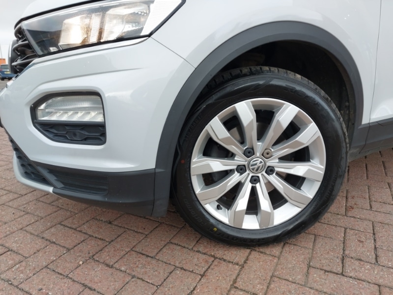 Used Volkswagen T-Roc 2020 for sale - 77922001: Photo 9