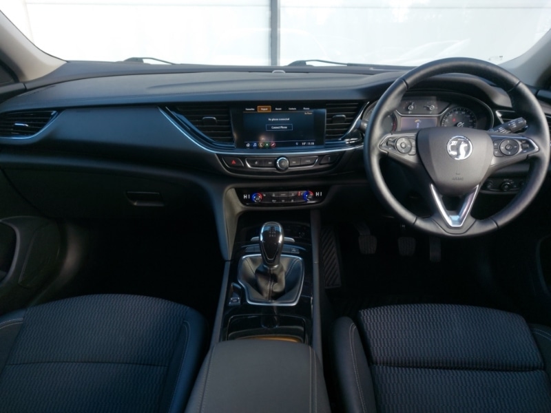 Used Vauxhall Insignia 2018 for sale - 76408096: Photo 2