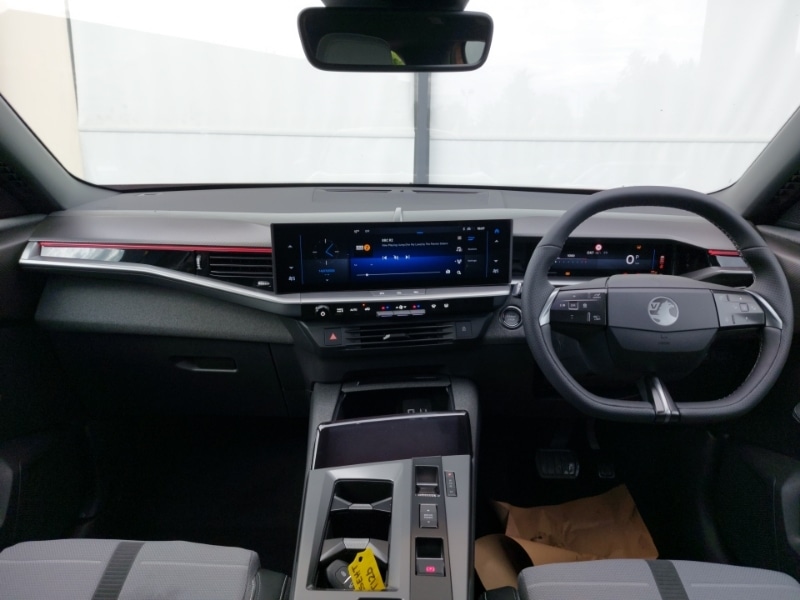 Used Vauxhall Grandland 2025 for sale - 76699974: Photo 2