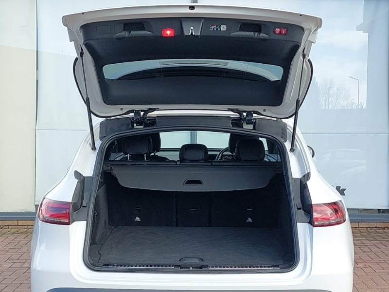 Used Mercedes-Benz EQC 2022 for sale - 77716826: Photo 8