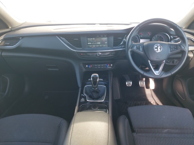 Used Vauxhall Insignia 2018 for sale - 77969184: Photo 2