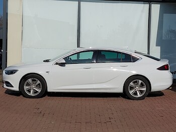 Used Vauxhall Insignia 2018 for sale - 77969184: Photo