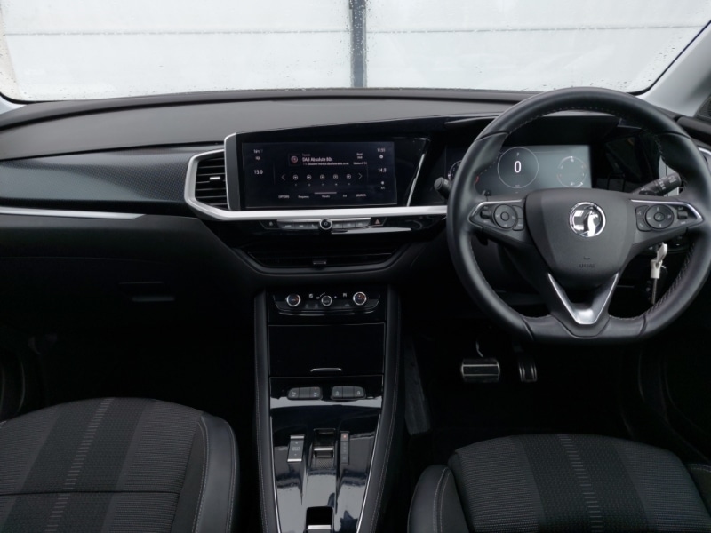 Used Vauxhall Grandland 2023 for sale - 76160781: Photo 2