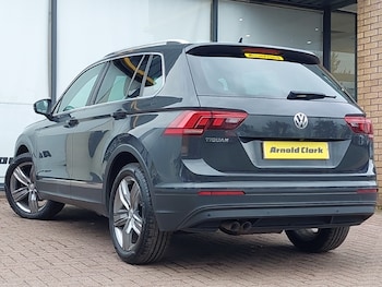 Used Volkswagen Tiguan 2019 for sale - 77818447: Photo