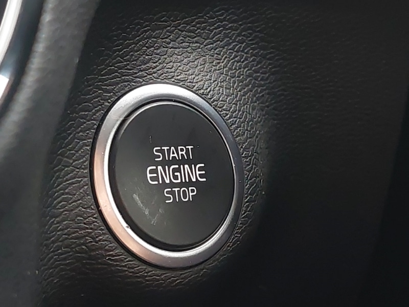 Used Volvo XC40 2023 for sale - 77065973: Photo 19