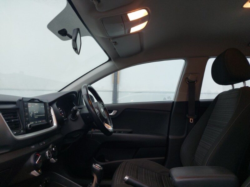 Used Kia Stonic 2020 for sale - 77974805: Photo 5