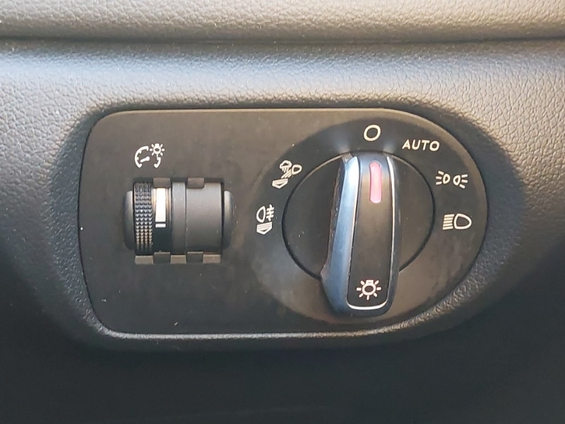 Used Audi Q3 2016 for sale - 76959071: Photo 17