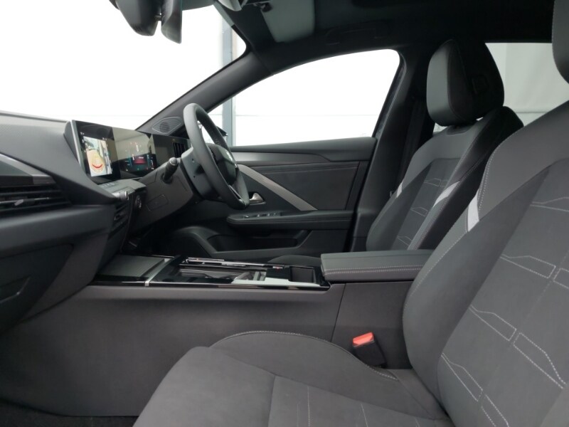 Used Vauxhall Astra 2025 for sale - 76150461: Photo 5