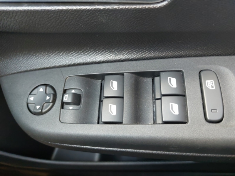 Used Vauxhall Corsa 2022 for sale - 76052954: Photo 13