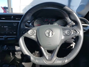 Used Vauxhall Corsa 2022 for sale - 76052954: Photo 2