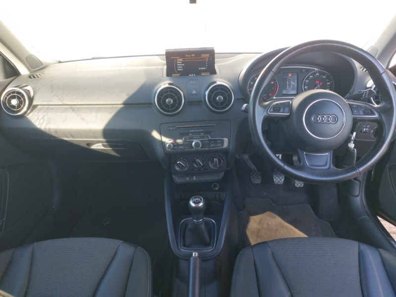 Used Audi A1 2017 for sale - 77969181: Photo 2