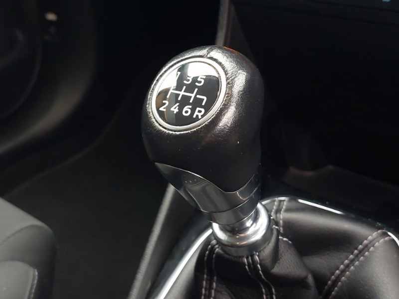 Used Ford Fiesta 2019 for sale - 76602590: Photo 12