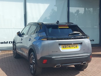 Used Peugeot 2008 2024 for sale - 79513593: Photo