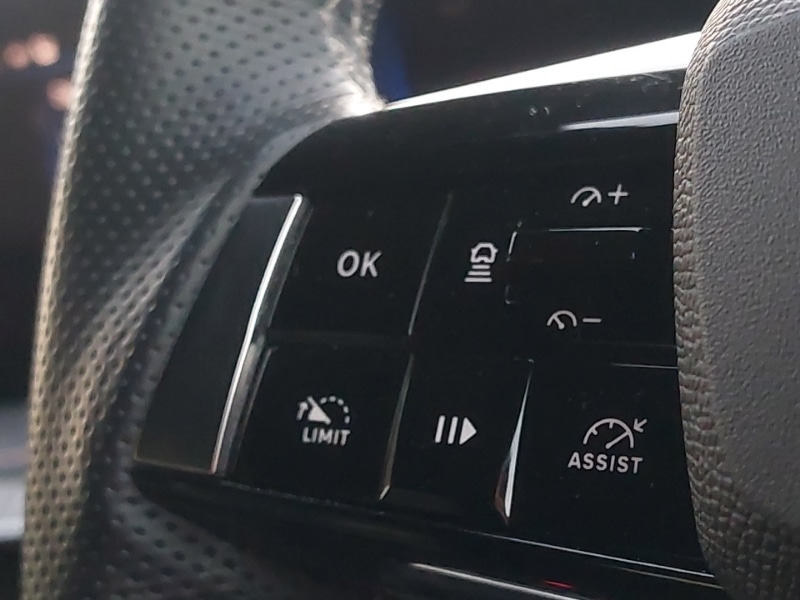 Used Vauxhall Astra 2024 for sale - 76897540: Photo 14