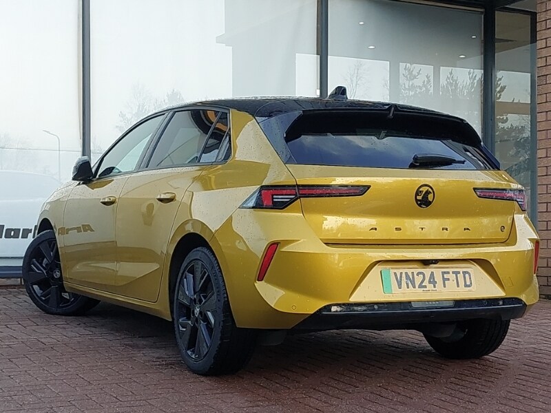 Used Vauxhall Astra 2024 for sale - 76897540: Photo 3