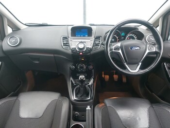 Used Ford Fiesta 2017 for sale - 76523956: Photo