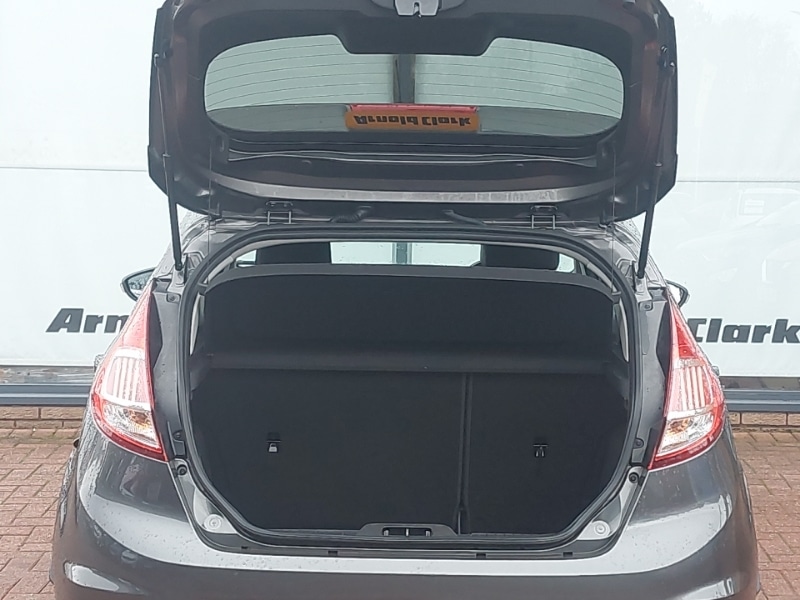 Used Ford Fiesta 2017 for sale - 76523956: Photo 8