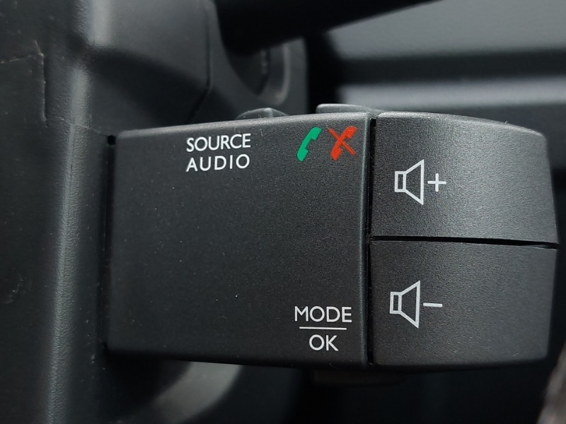 Used Renault Captur 2018 for sale - 77689790: Photo 14