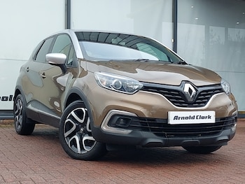 Used Renault Captur 2018 for sale - 77689790: Photo