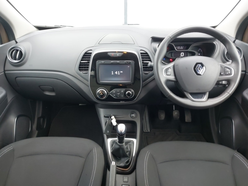 Used Renault Captur 2018 for sale - 77689790: Photo 2