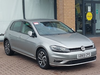 Used Volkswagen Golf 2019 for sale - 78460474: Photo