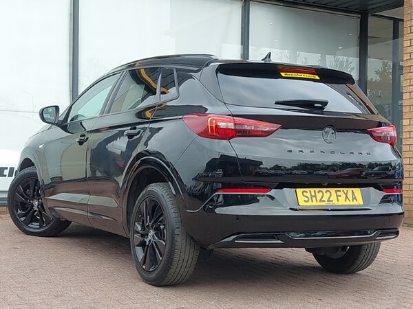 Used Vauxhall Grandland 2022 for sale - 76308931: Photo 3